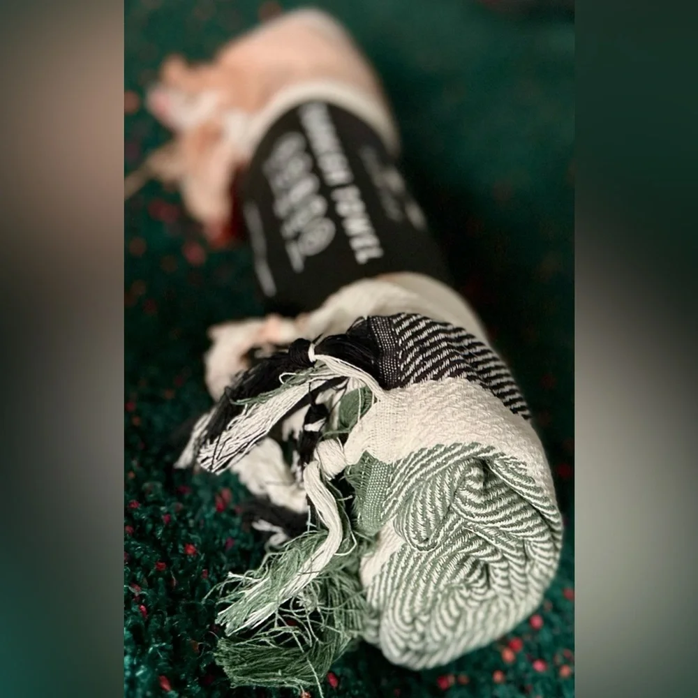 🎸Slowtide🎸🔥NWT🔥Zoey Turkish Towel